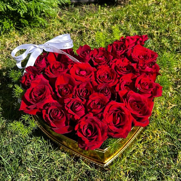 Golden Romance Heart Box